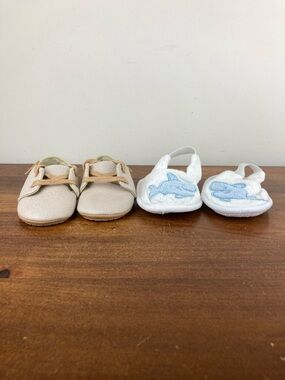 Lot of 2 Baby Boy Shoes Size 0-9 Months Myggpp Brown And White Shark Slippers.